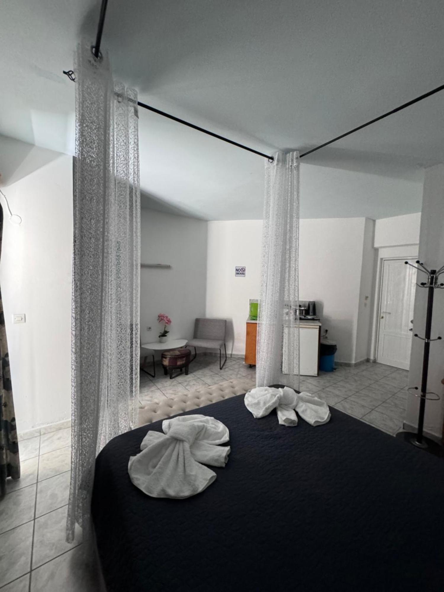 Sunnysun Studios Faliraki Buitenkant foto