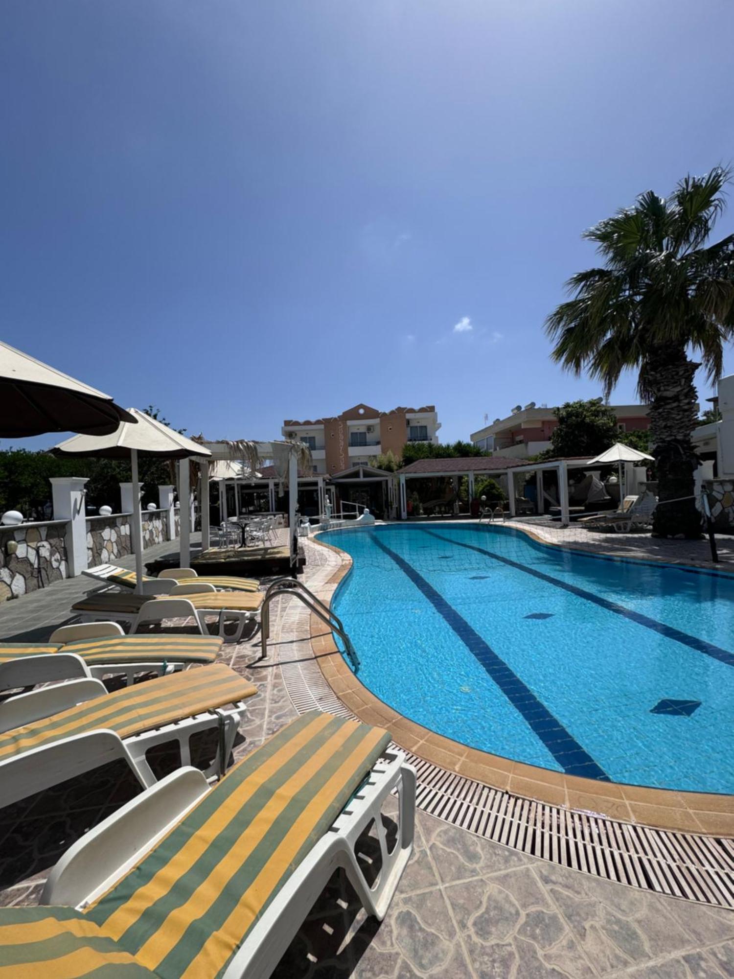 Sunnysun Studios Faliraki Buitenkant foto